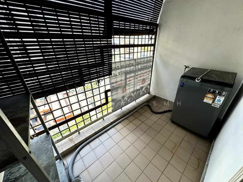 Fajar Ria @ Pantai untuk Untuk Disewa - RM 2,150 /bulan, Feb 2026 - Balcony - PropertyGuru.com.my