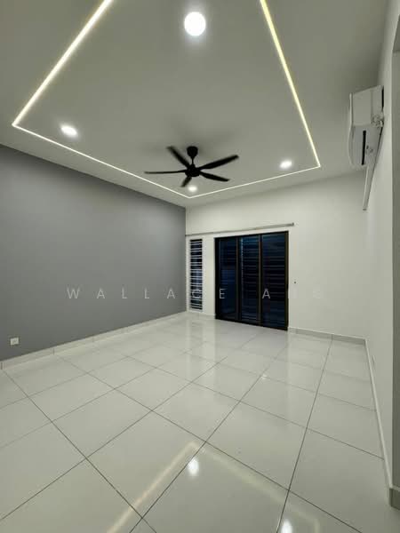 2-storey Terraced House for Sale in Taman Bestari Indah (Ulu Tiram) - Wallace Ang - Living Room - PropertyGuru.com.my