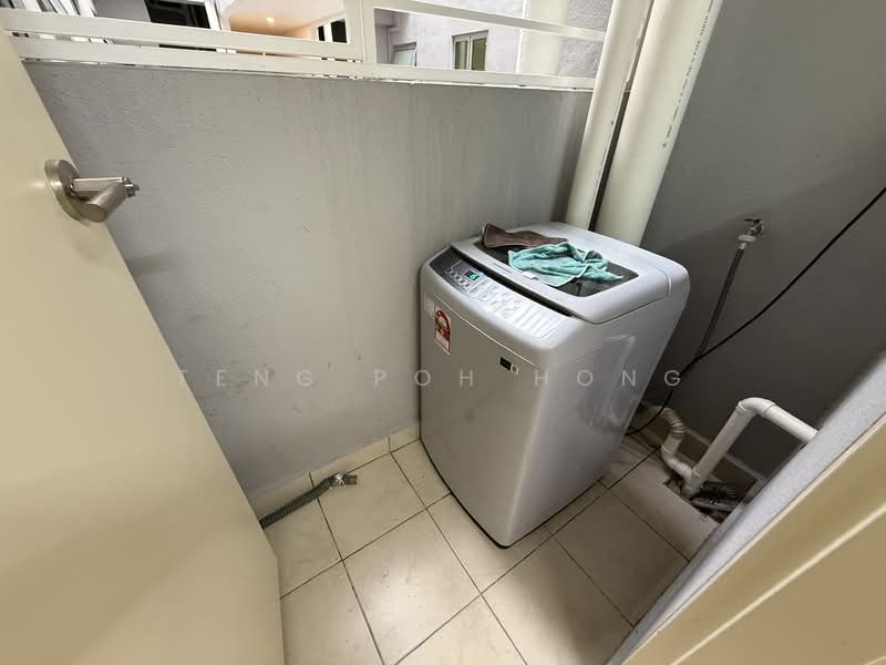 Service Residence for Rent at Galleria Equine Park - Teng Poh Hong - Balcony - PropertyGuru.com.my