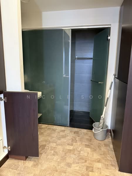 Service Residence for Rent at Expressionz Professional Suites - Nicole Soo - Bathroom - PropertyGuru.com.my