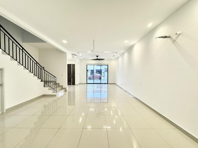2-storey Terraced House for Sale in Cyberjaya (Selangor) - Abdul Qadir - Living Room - PropertyGuru.com.my