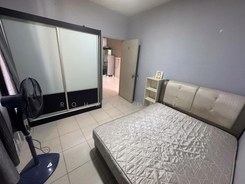 Condominium for Rent at Platinum Lake PV 10 - Rohani Daud - Bedroom - PropertyGuru.com.my