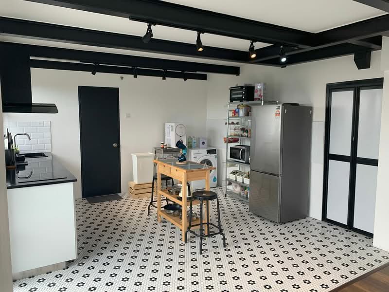 Service Residence for Sale at Colonial @ Empire City - Iylia . - Kitchen - PropertyGuru.com.my