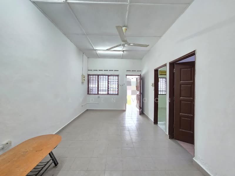 1-storey Terraced House for Sale in Johor Bahru (Johor) - Kayden Voon - Living Room - PropertyGuru.com.my