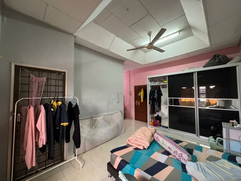 2-storey Terraced House for Sale in Taman Sri Skudai (Skudai) - YC Fung - Bedroom - PropertyGuru.com.my