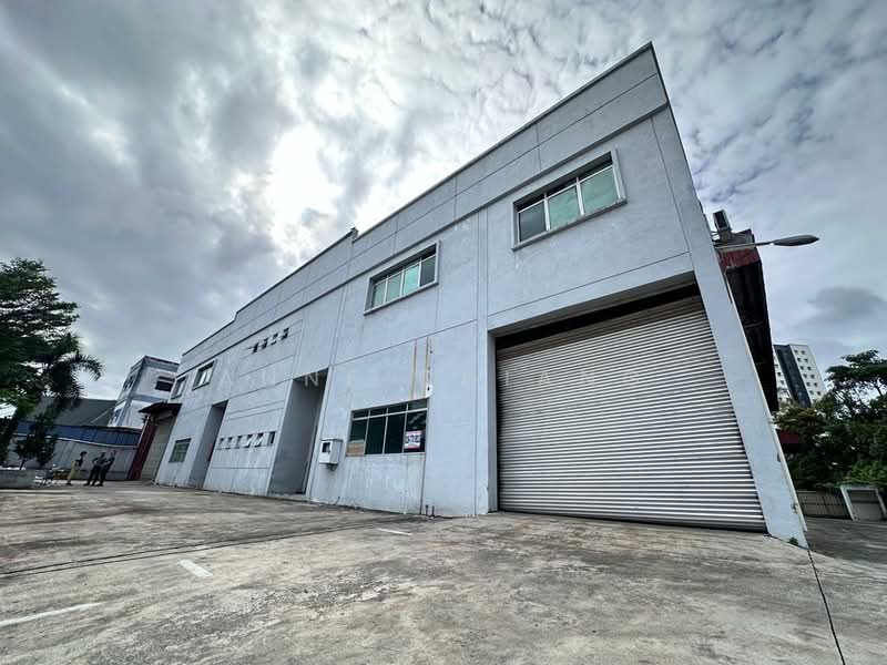 Semi-D Factory for Rent in Taman Perindustrian Desa Plentong (Masai) - Anne Chiang - Exterior - PropertyGuru.com.my