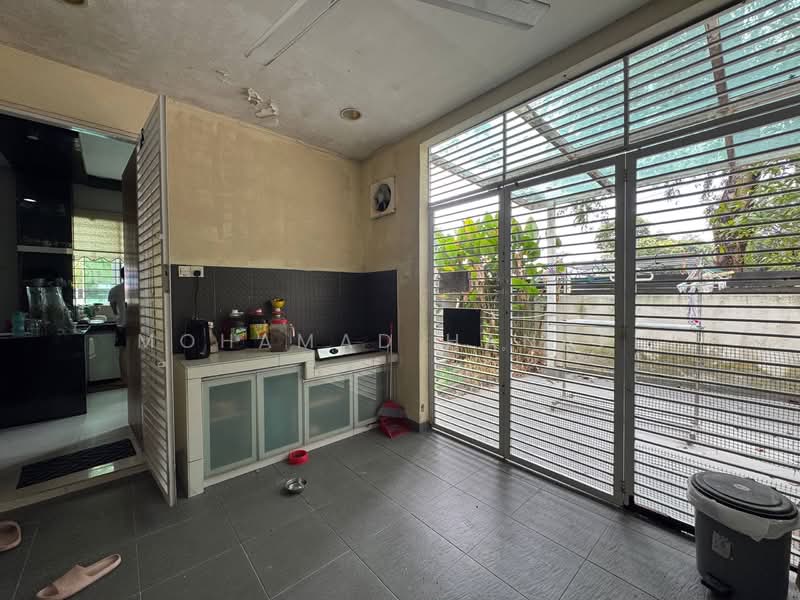 Seksyen 4 untuk Untuk Dijual - RM 2,500,000, Feb 2026 - Kitchen - PropertyGuru.com.my
