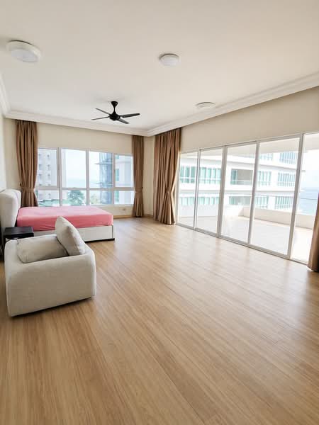 Condominium for Sale at The Cove Condominium - Billy Teh - Bedroom - PropertyGuru.com.my
