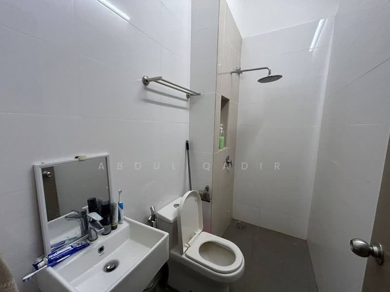 2-storey Terraced House for Sale in Cyberjaya (Selangor) - Abdul Qadir - Bathroom - PropertyGuru.com.my