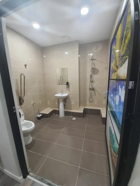 Shop for Sale in Kajang (Selangor) - Stella Lee - Bathroom - PropertyGuru.com.my