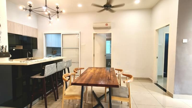 Setia Pinnacle untuk Untuk Disewa - RM 2,000 /bulan, Mac 2026 - Kitchen - PropertyGuru.com.my