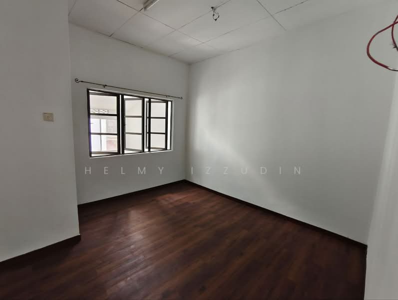 2-storey Terraced House for Sale in Pjs 5 (Petaling Jaya) - HELMY IZZUDIN - PropertyGuru.com.my