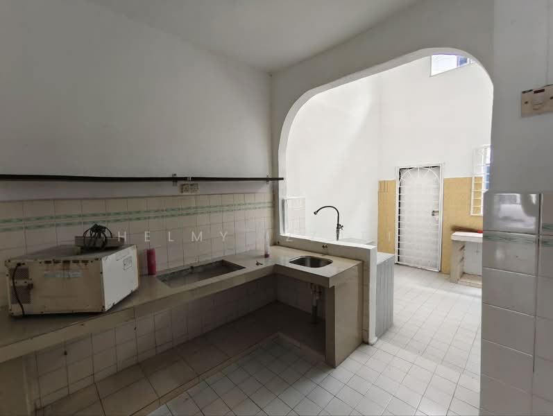 2-storey Terraced House for Sale in Pjs 5 (Petaling Jaya) - HELMY IZZUDIN - PropertyGuru.com.my