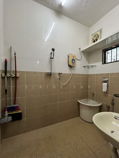 2-storey Terraced House for Rent in Setia Impian (Setia Alam) - Elaine Yap - Bathroom - PropertyGuru.com.my