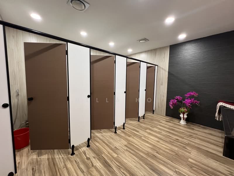 Terrace Factory for Rent in Taman Putri Kulai (Kulai) - Bella Ho - Bathroom - PropertyGuru.com.my