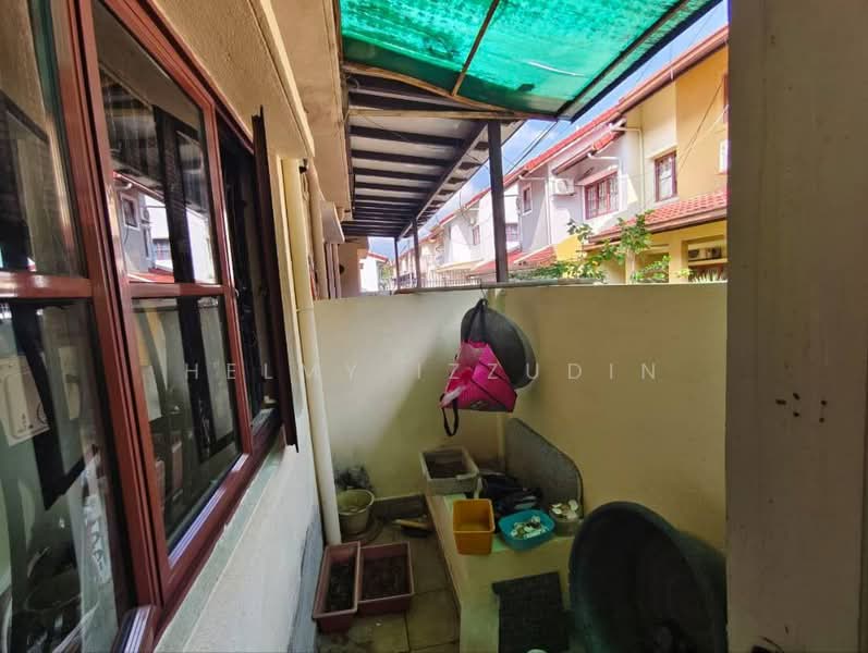 2-storey Terraced House for Sale in Putra Heights (Subang Jaya) - HELMY IZZUDIN - Exterior - PropertyGuru.com.my