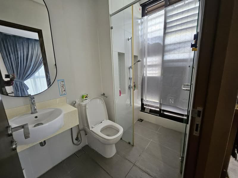 Bungalow for Sale in Ampang (Selangor) - Fikri Yasmin - Bathroom - PropertyGuru.com.my