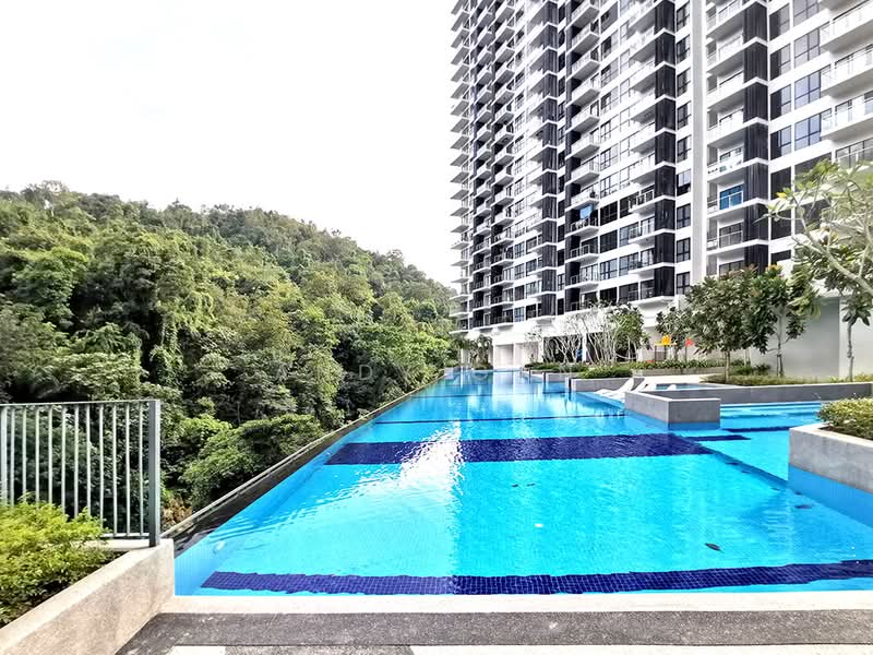 Service Residence for Rent at Hampton Height Damansara - Andy Gan - Infinity pool - PropertyGuru.com.my