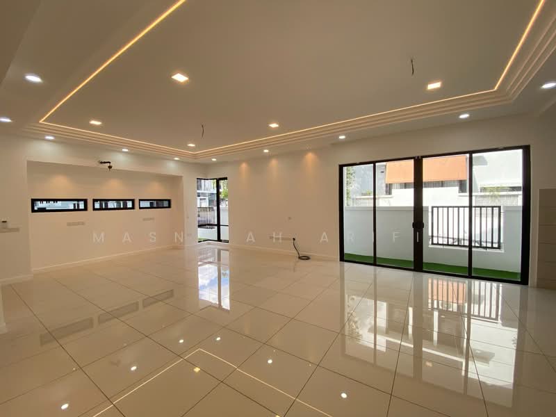 Semi-Detached House for Sale in Denai Alam (Shah Alam) - Masnizah Arifin - Living Room - PropertyGuru.com.my