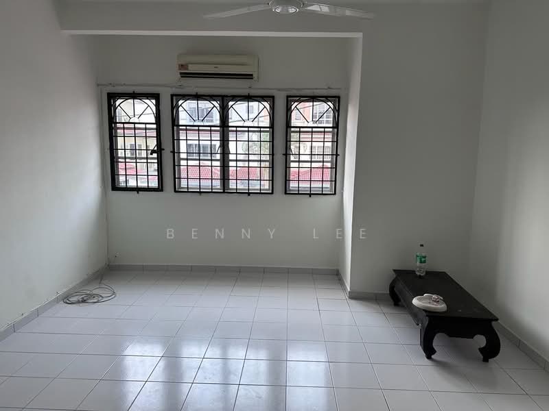 2.5-storey Terraced House for Rent in Taman Kurnia Indah (Cheras) - Benny Lee - Living Room - PropertyGuru.com.my