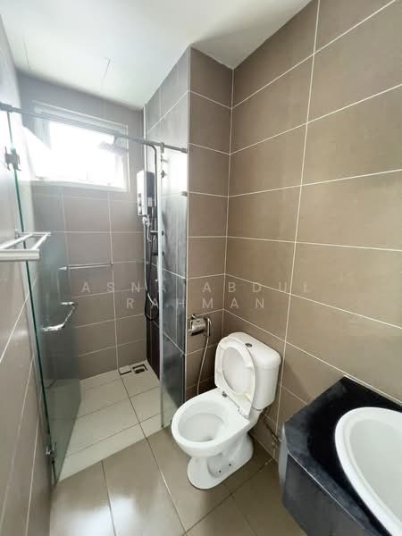 Condominium for Rent at Ceria Residences, Cyberjaya - Asna Abdul Rahman - Bathroom - PropertyGuru.com.my