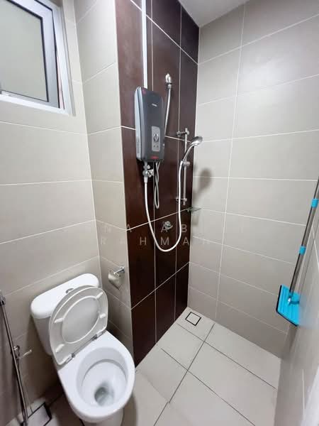 Condominium for Rent at Ceria Residences, Cyberjaya - Asna Abdul Rahman - Bathroom - PropertyGuru.com.my
