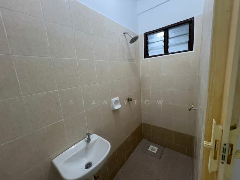 Terraced House for Rent in Seberang Perai (Penang) - Shan Yeow - Bathroom - PropertyGuru.com.my