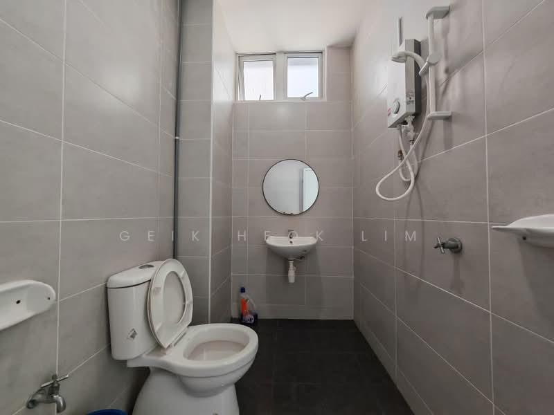 Service Residence for Rent at BM City Suites @ BM City Mall - Geik Heok Lim - Bathroom - PropertyGuru.com.my
