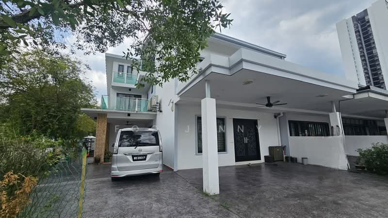 2.5-storey Terraced House for Sale in Seksyen 16 (Shah Alam) - Foo Jenny - Exterior - PropertyGuru.com.my