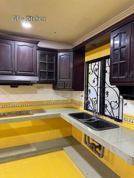 Semi-Detached House for Sale in Shah Alam (Selangor) - Farhan Rafael - Kitchen - PropertyGuru.com.my