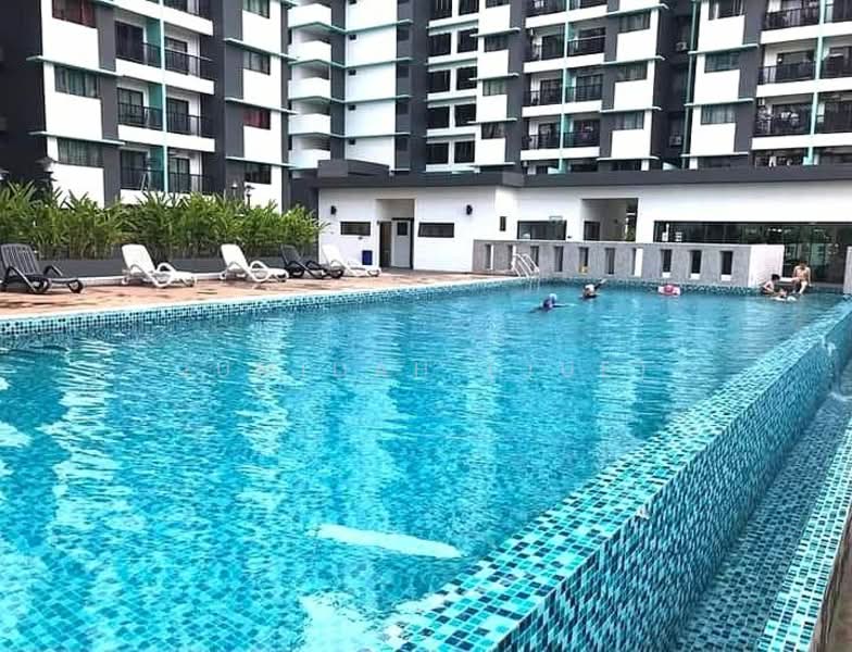 Condominium for Rent at Residensi Zamrud - JUMIDAH (JUE) - Pool - PropertyGuru.com.my