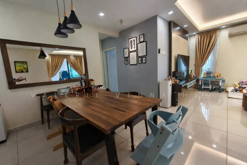 Condominium for Sale at Atmosfera Kondominium - Valerie Venna Hee - Dining Room - PropertyGuru.com.my