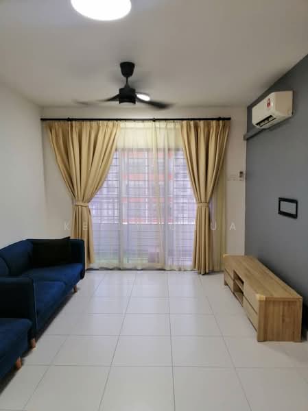 Apartment for Sale at Gapura Bayu - Kelly Chua - Living Room - PropertyGuru.com.my