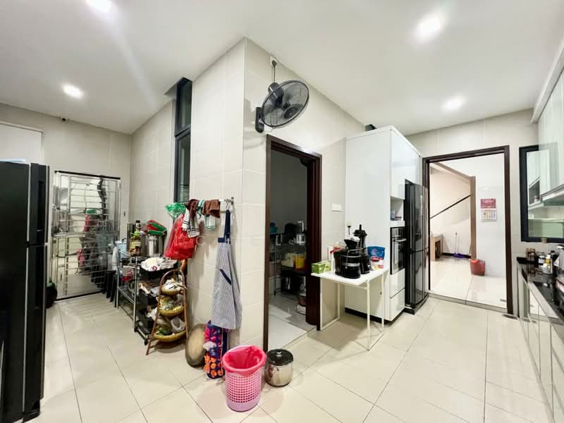 Semi-Detached House for Sale in Johor Bahru (Johor) - Michelle He - Kitchen - PropertyGuru.com.my