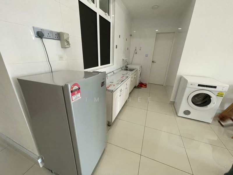 Condominium for Rent at D'Suites, Horizon Hills - Jim Chee - Kitchen - PropertyGuru.com.my