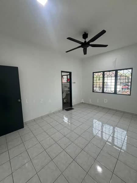 2-storey Terraced House for Sale in Taman Sri Haneco (Semenyih) - Liza Khalid - Interior - PropertyGuru.com.my