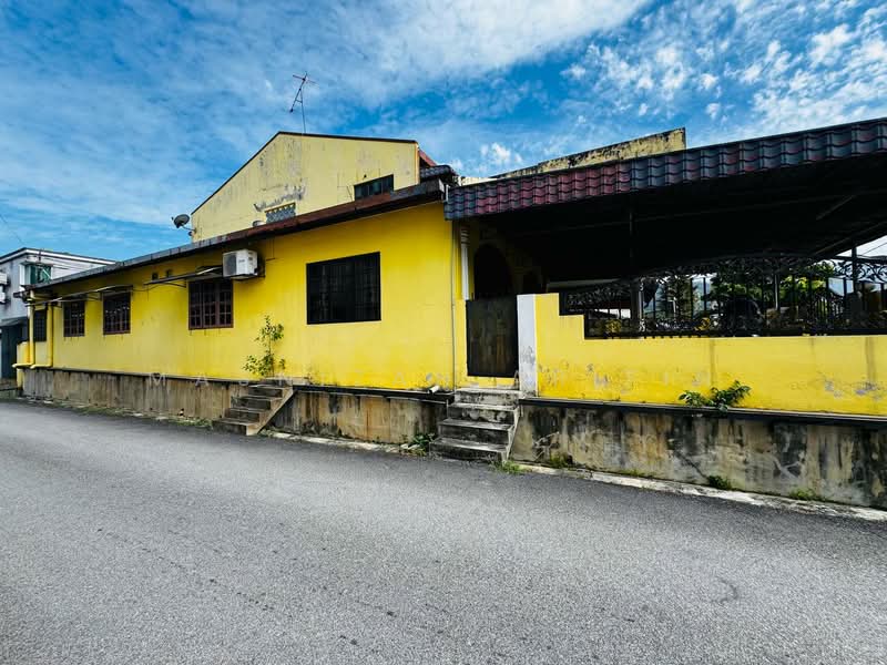 2-storey Terraced House for Sale in Cheras (Selangor) - Masnizah Arifin - Exterior - PropertyGuru.com.my