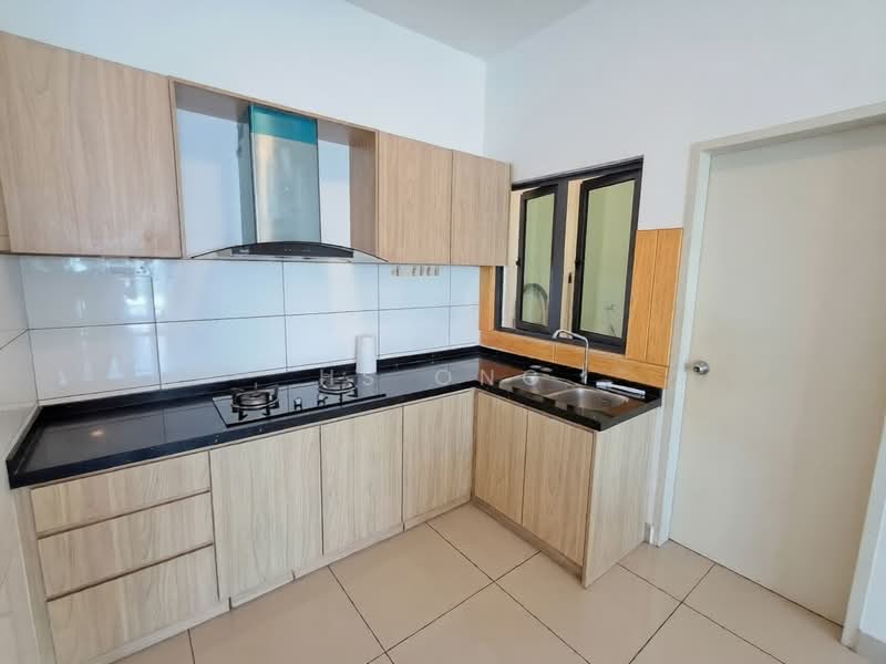 Condominium for Sale at Parkhill Residence - HS Ong - Kitchen - PropertyGuru.com.my