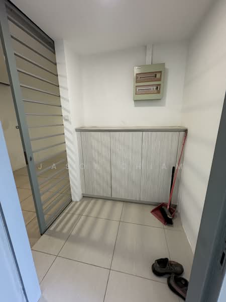 Condominium for Rent at Lakefront Residence - Jason Chiam - Entrance - PropertyGuru.com.my