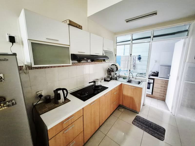 Service Residence for Sale at Scott Sentral - Siti Zuraini - Kitchen - PropertyGuru.com.my
