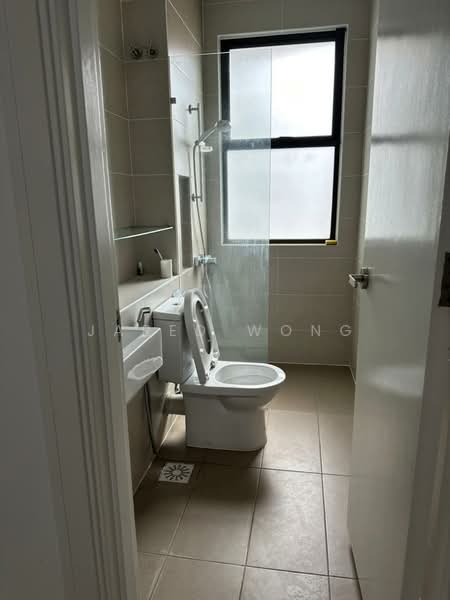 Condominium for Sale at Isle of Kamares - Jared Wong - Bathroom - PropertyGuru.com.my