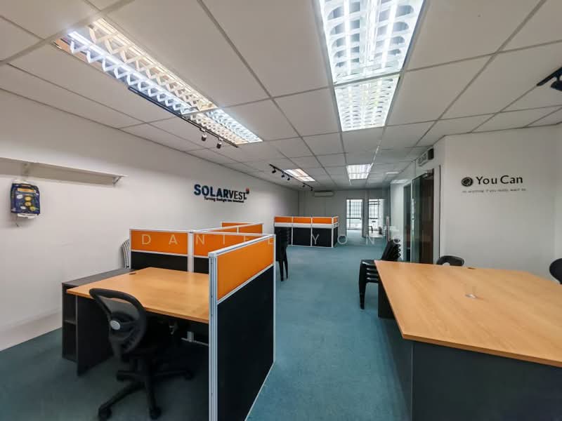 Shop for Rent in Taman Molek (Johor Bahru) - Daniel Yong - Interior - PropertyGuru.com.my