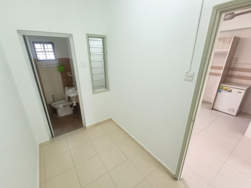 Taman Sri Gombak untuk Untuk Dijual - RM 570,000, Mac 2026 - Bathroom - PropertyGuru.com.my