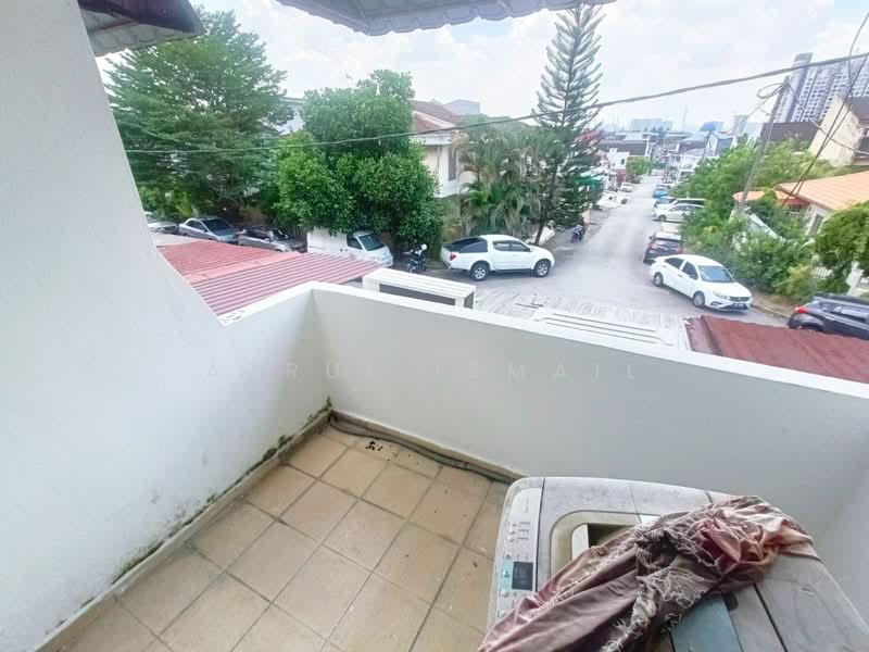 Taman Sri Gombak untuk Untuk Dijual - RM 570,000, Mac 2026 - Balcony - PropertyGuru.com.my
