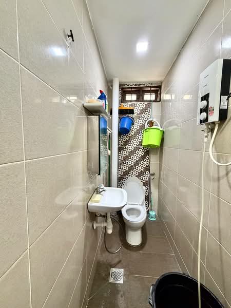 Taman Medan untuk Untuk Dijual - RM 530,000, Feb 2026 - Bathroom - PropertyGuru.com.my