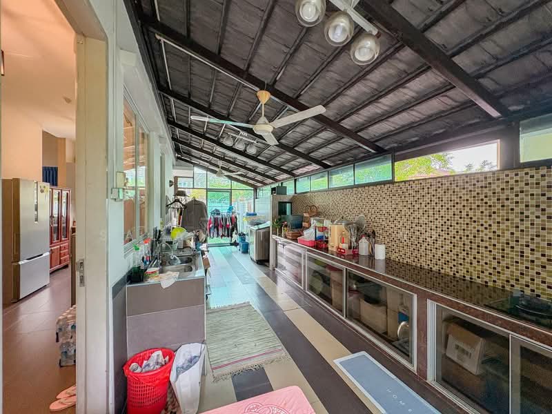 Bungalow for Sale in Seksyen 13 (Shah Alam) - Salawati Busro - Kitchen - PropertyGuru.com.my