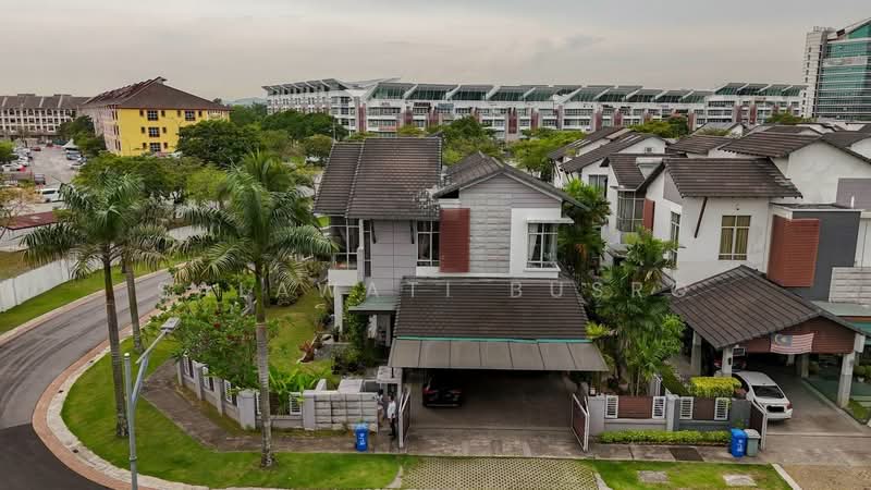 Bungalow for Sale in Seksyen 13 (Shah Alam) - Salawati Busro - Exterior - PropertyGuru.com.my
