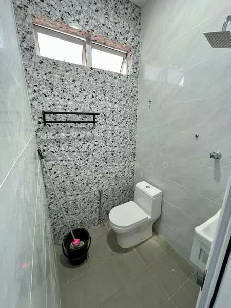 Alor Tuman, Marang untuk Untuk Dijual - RM 397,000, Mac 2026 - Bathroom - PropertyGuru.com.my