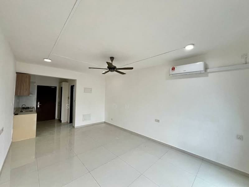 Country Garden Central Park untuk Untuk Dijual - RM 248,000, Apr 2026 - Living Room - PropertyGuru.com.my