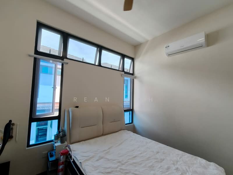 Cluster House for Sale in Eco Botanic (Iskandar Puteri (Nusajaya)) - Rean Goh - Bedroom - PropertyGuru.com.my